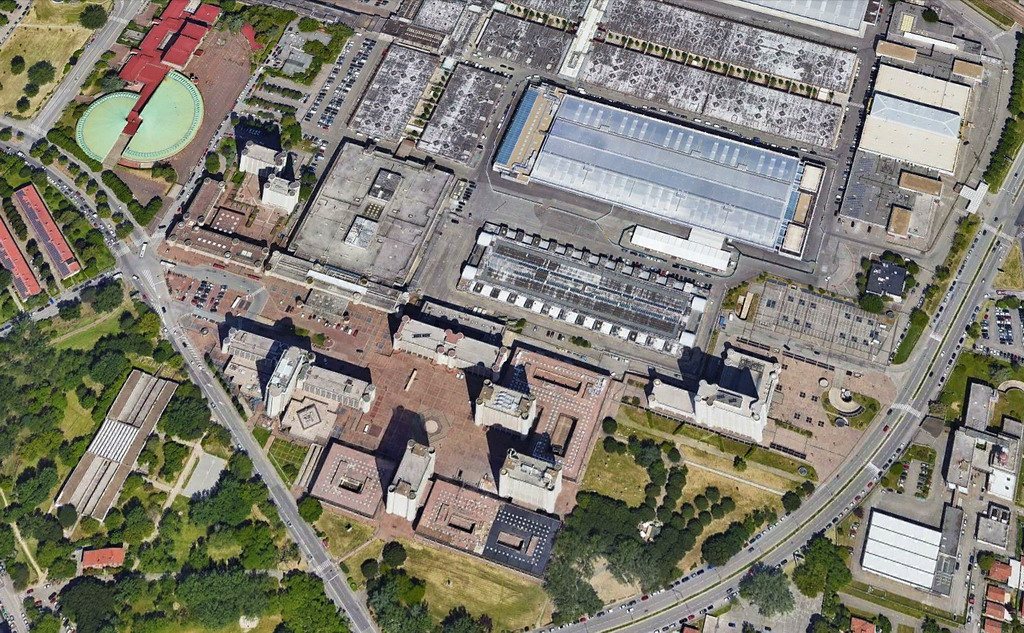 Bologna (Emilia-Romagna – Italia). Fiera District e area Sud della Fiera di Bologna: ripresa aerea (maggio 2022)